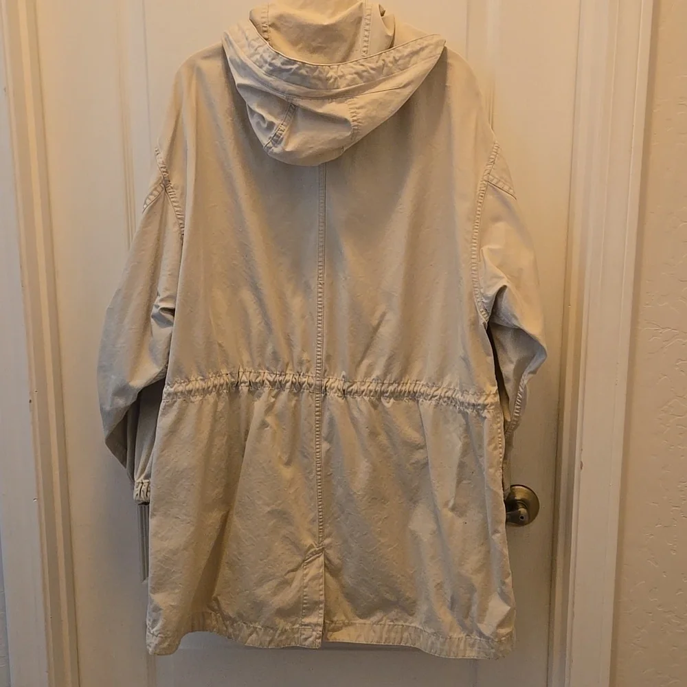 Eddie Bauer Coat - Picture 7 of 10